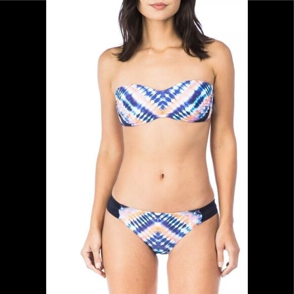 New. Trina Turk Tie Dye bikini. 10-top/8-bottom - Picture 3 of 13